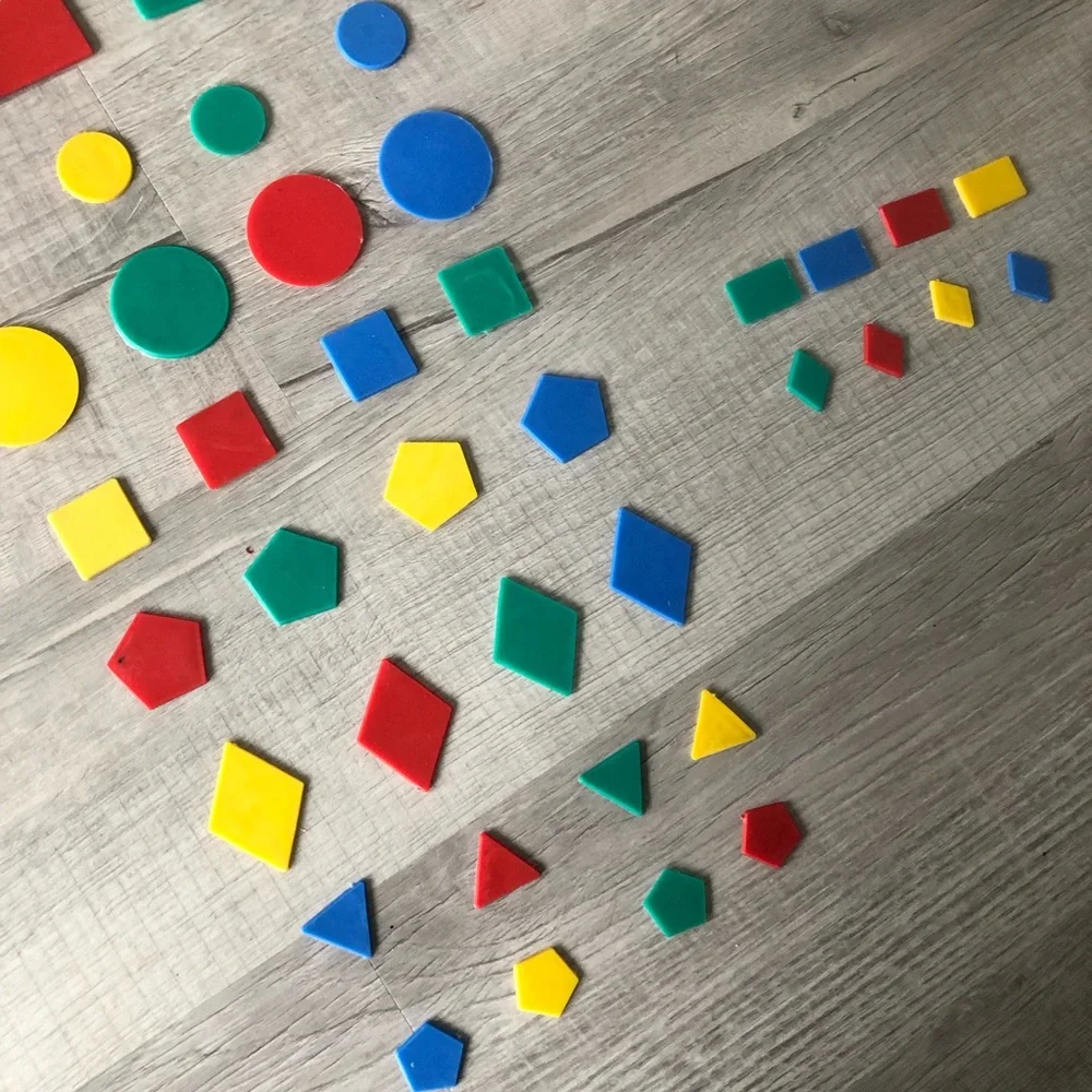 Set of 48 colorful plastic shapes, colors and sizes